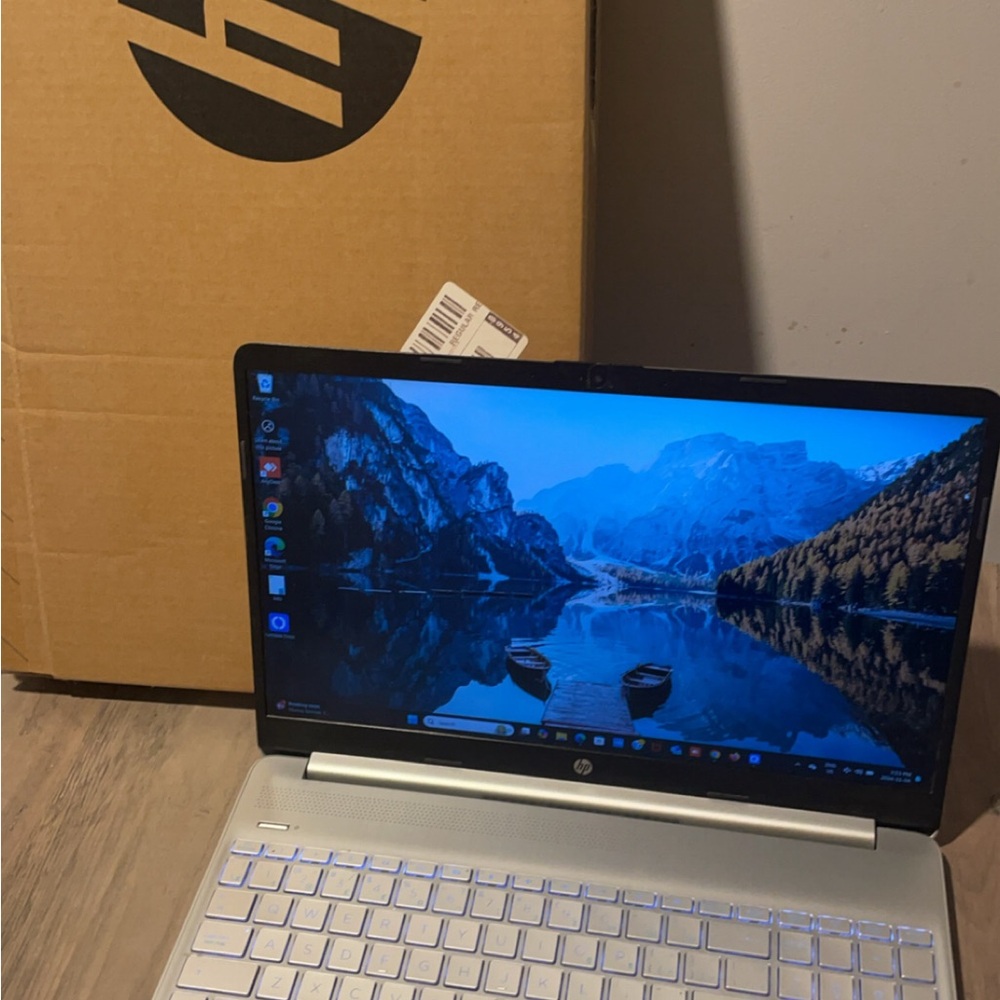 Hp 250 G9 12th gen core i5